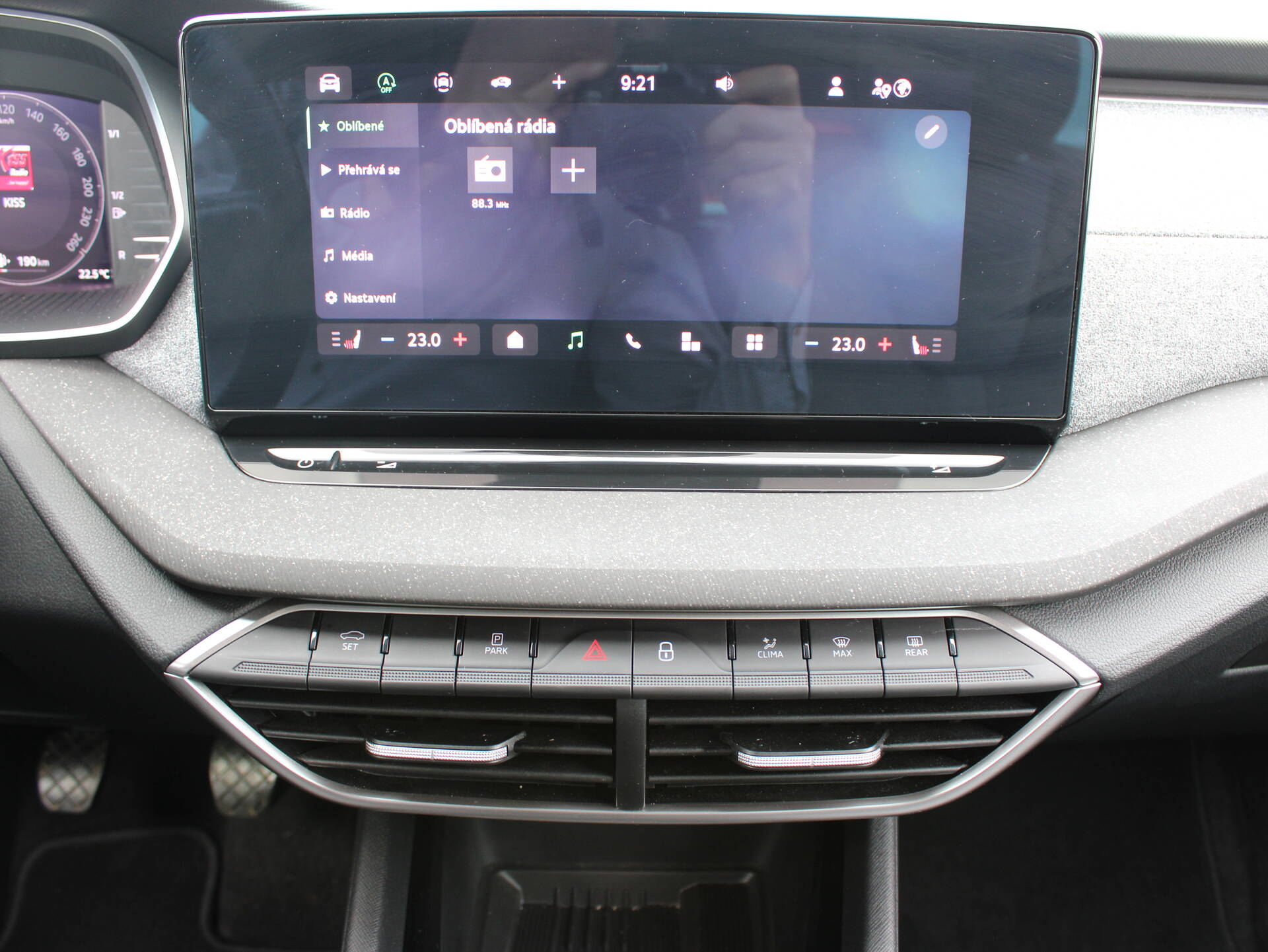 product-gallery-image