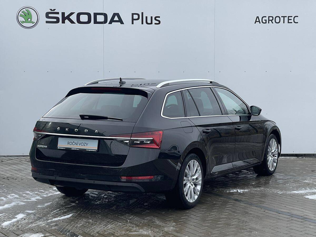 Škoda Superb DSG 2,0 TDI/110 kW Style Extra