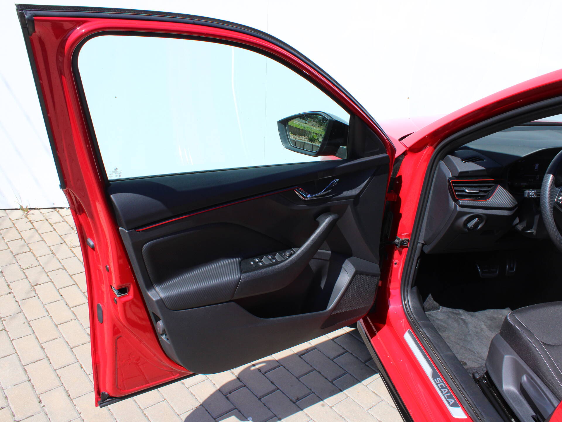 product-gallery-image