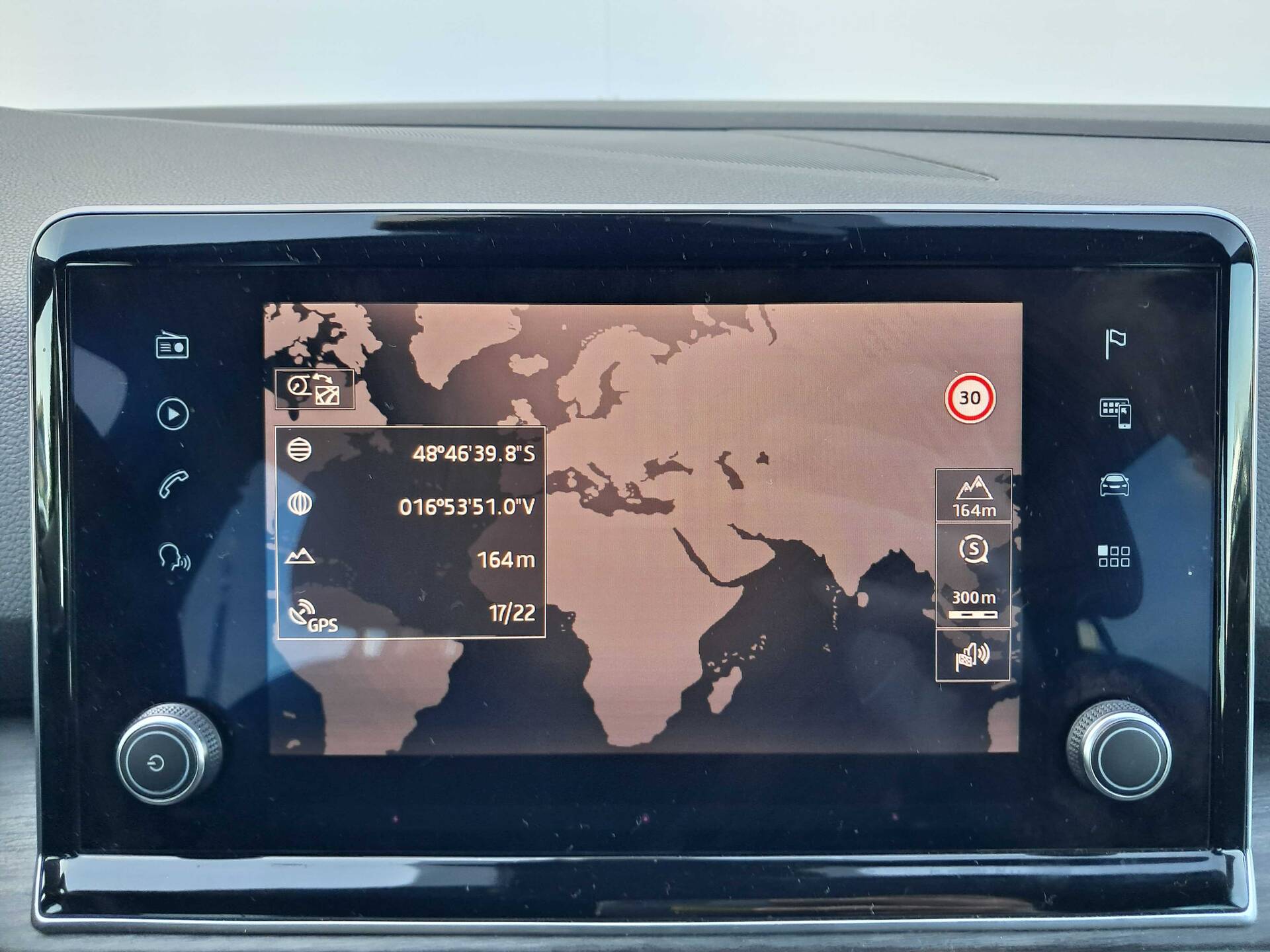 product-gallery-image