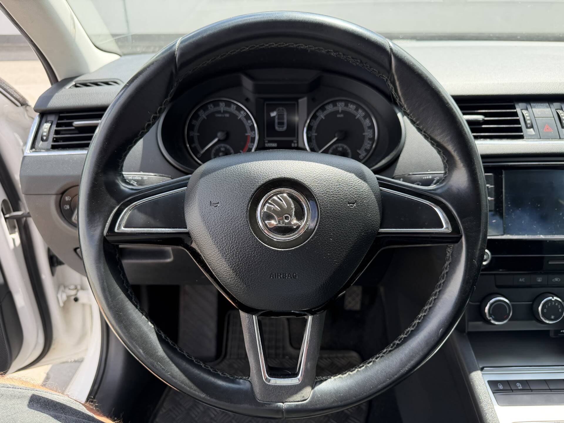 product-gallery-image