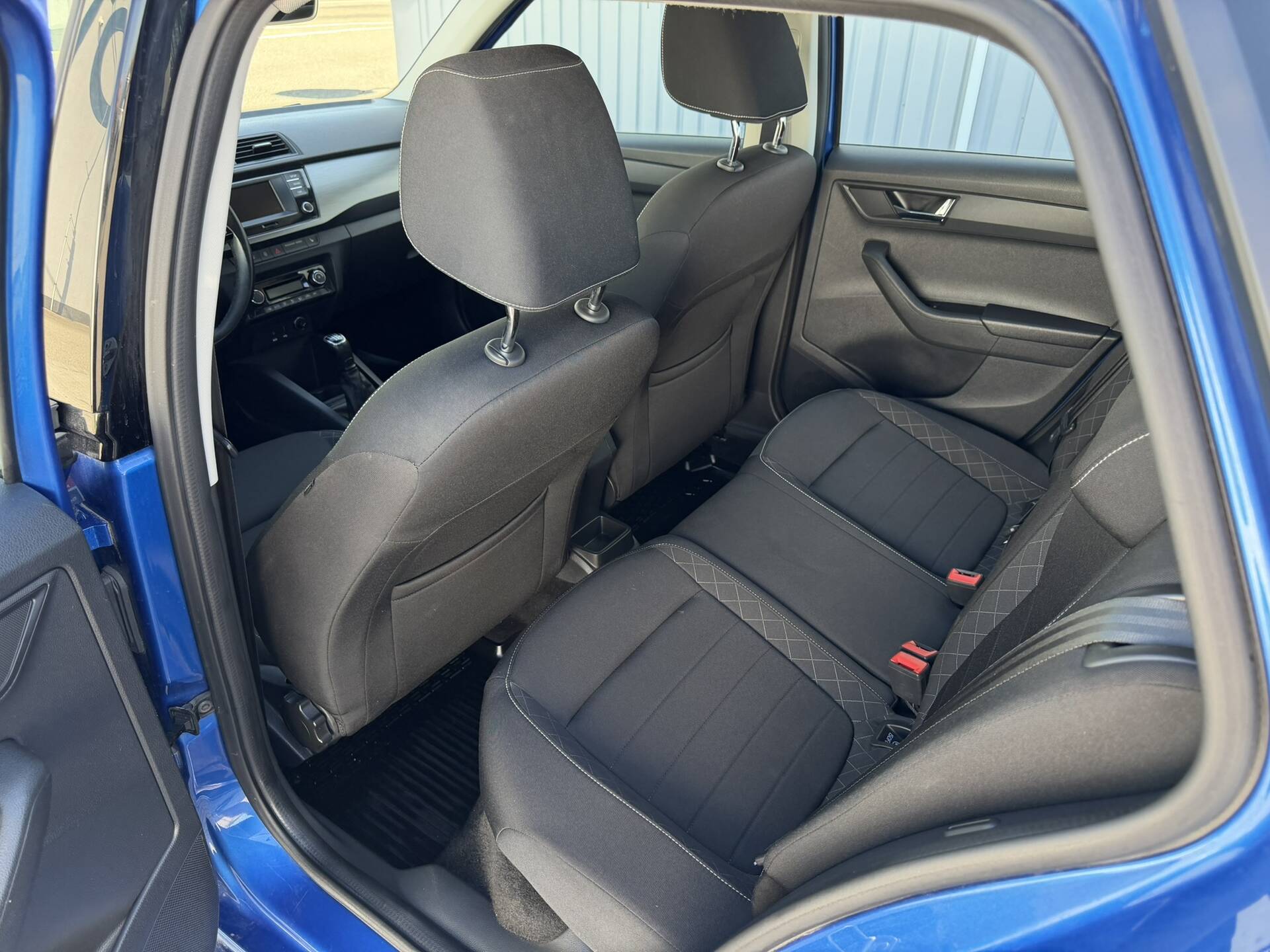 product-gallery-image