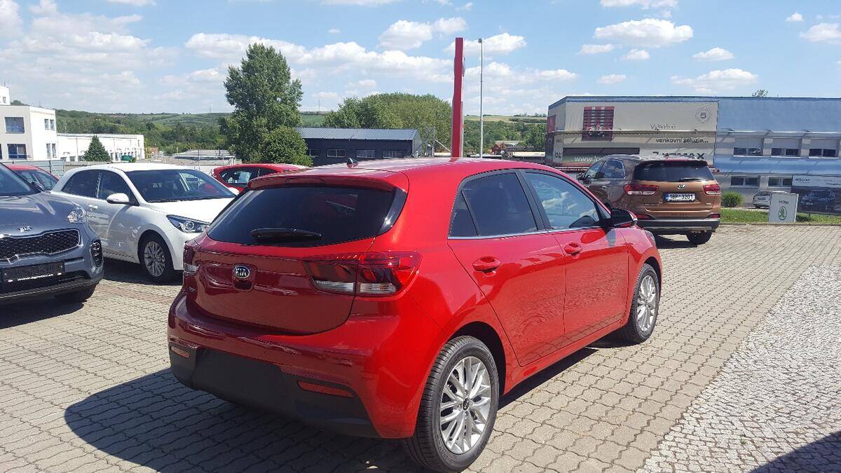 Kia Rio 1.4 CVVT 74 kW 