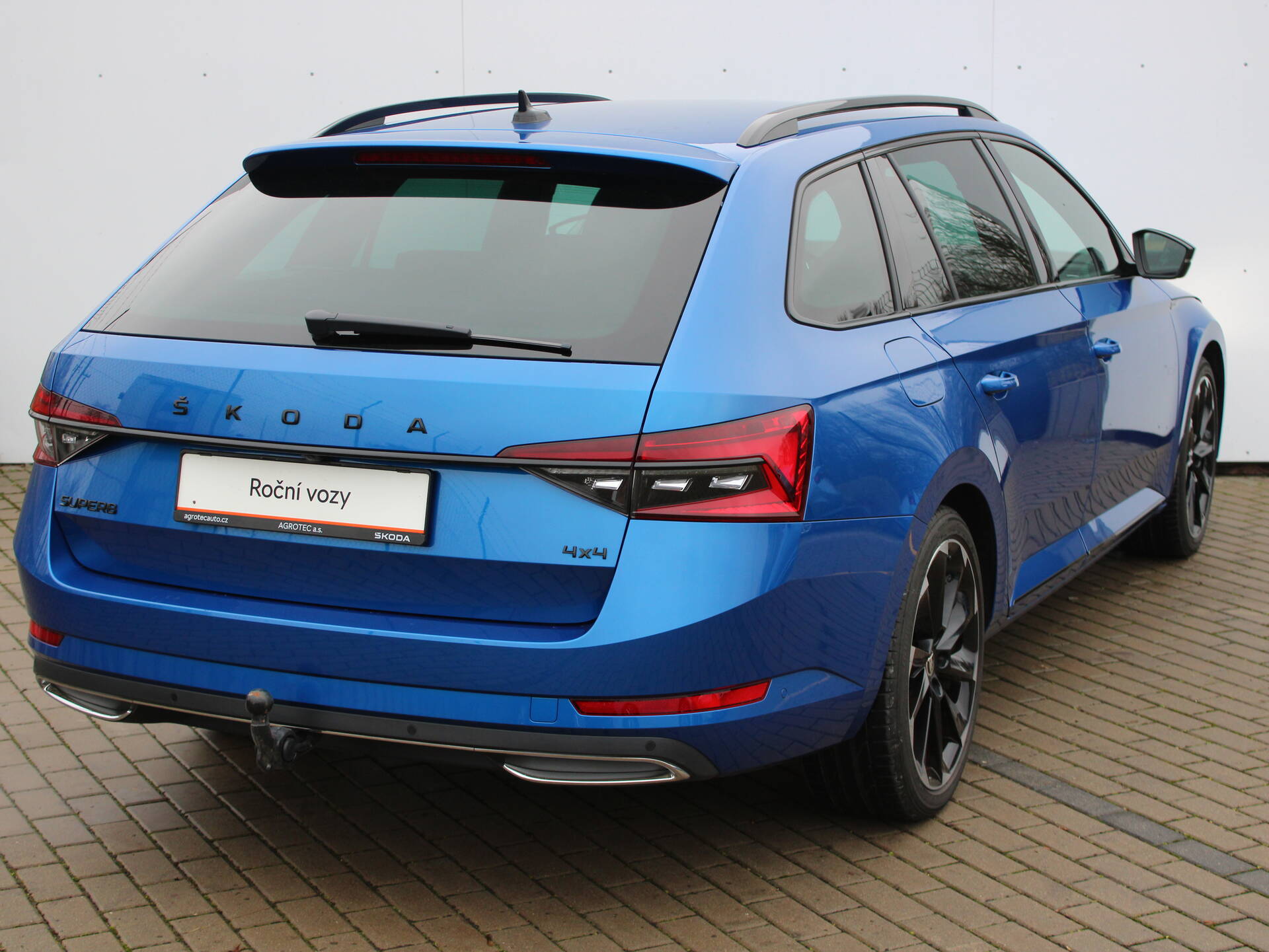 Skoda Superb Combi 2.0 TDI 147kW 4x4 SportLine Combi DSG