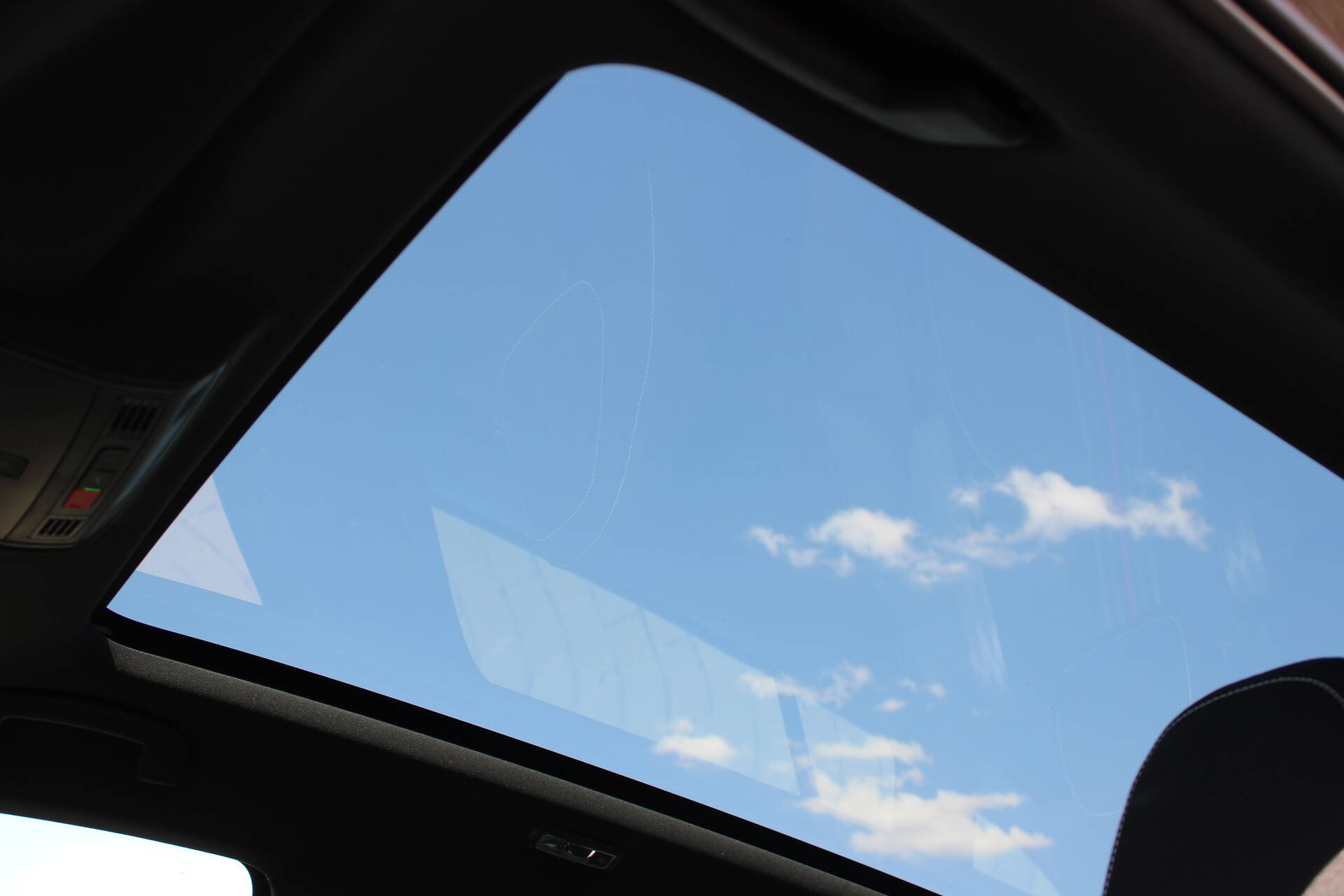 product-gallery-image