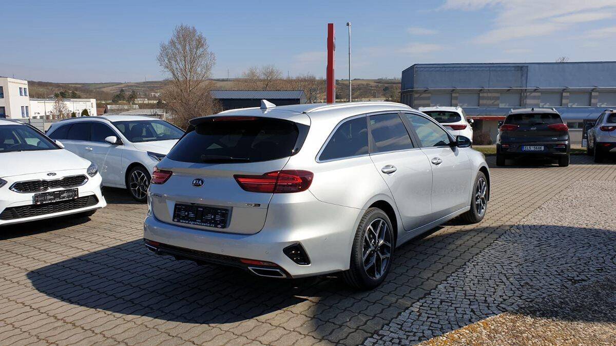 Kia Ceed SW 1.5 T-GDI 118kw GT Line