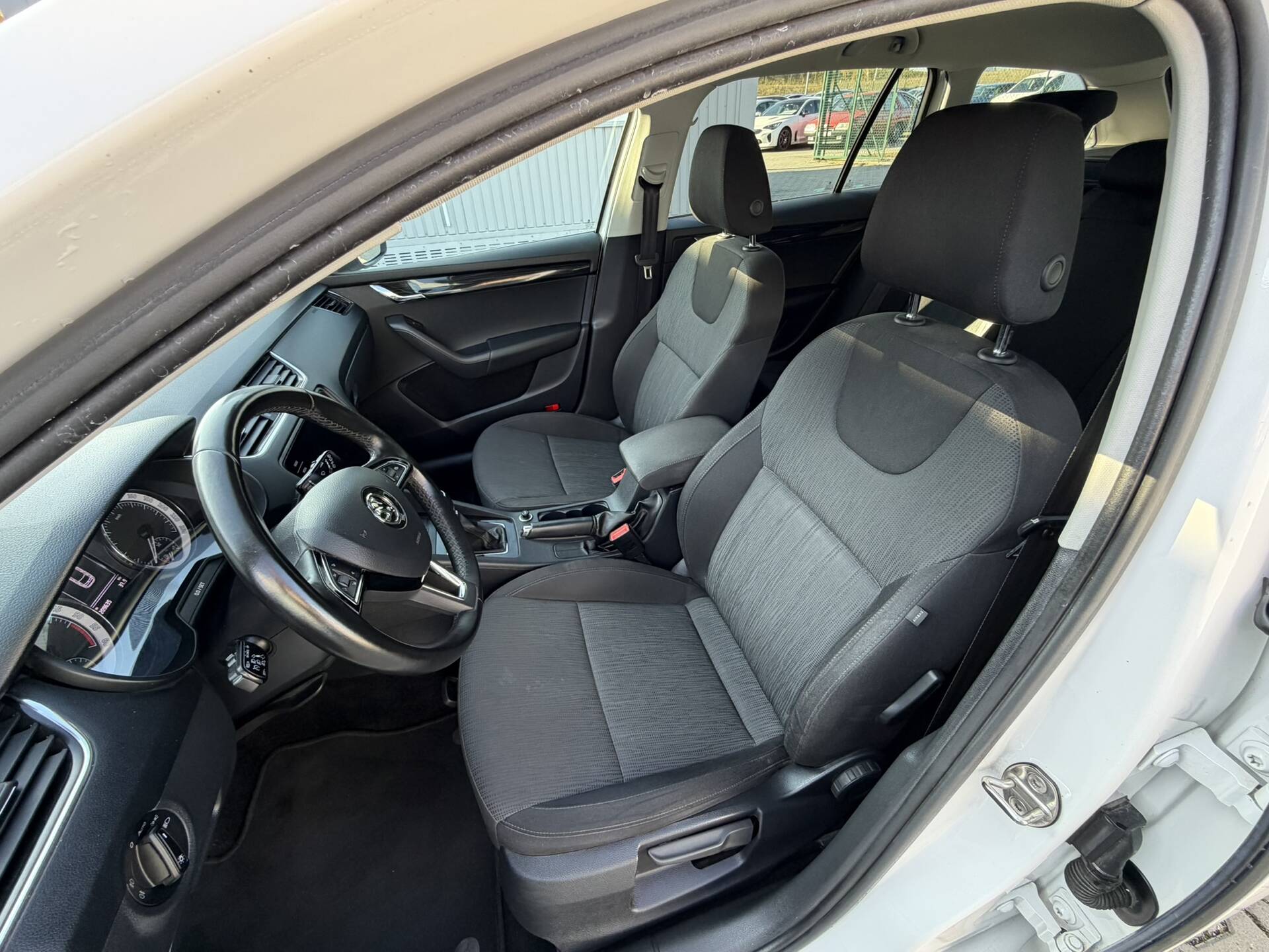 product-gallery-image