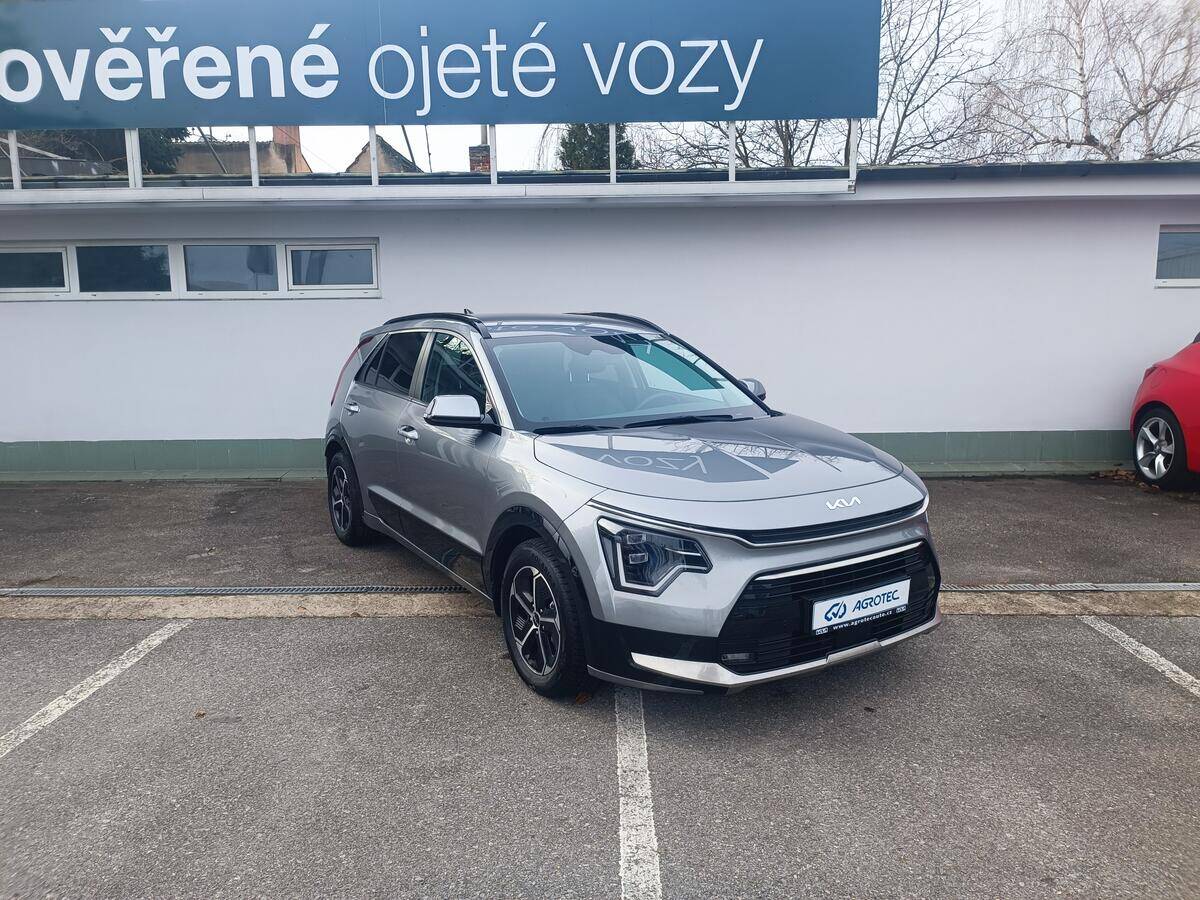 Kia Niro 1.6 GDI 104kW HEV Style DCT