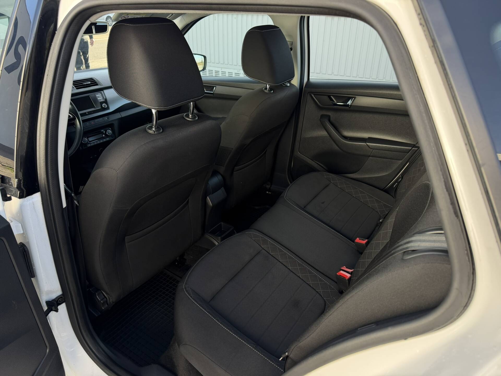 product-gallery-image