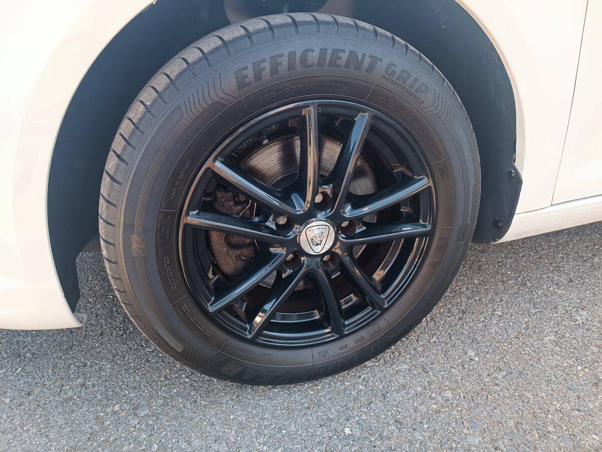 Volkswagen Touran 1,2TSi, COMFORTLINE, 1M,tažné