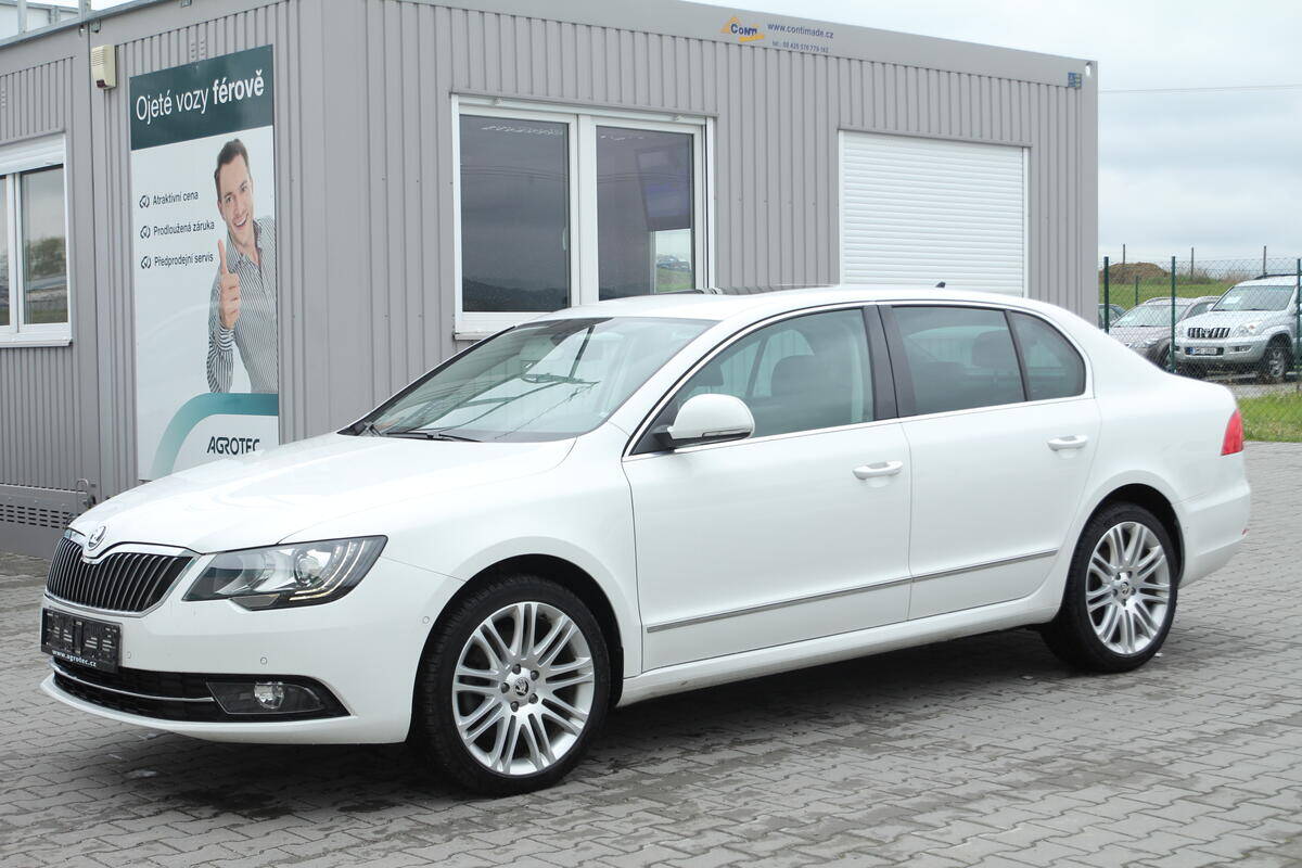 Škoda Superb