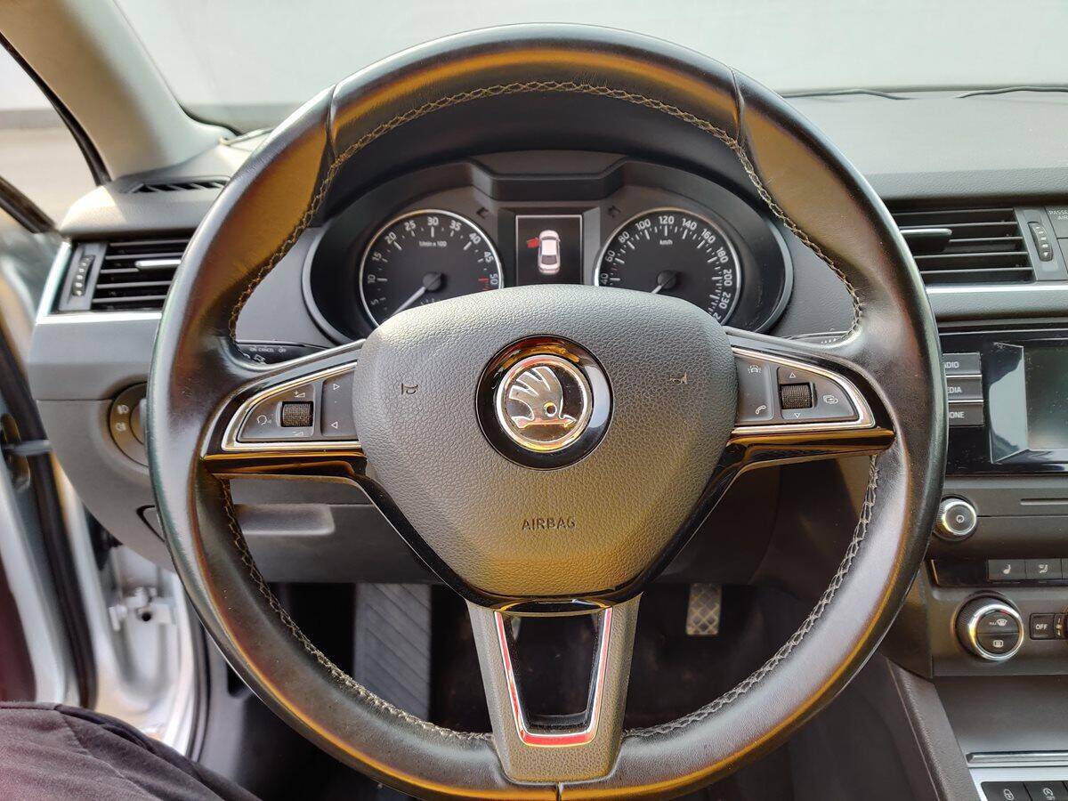 product-gallery-image
