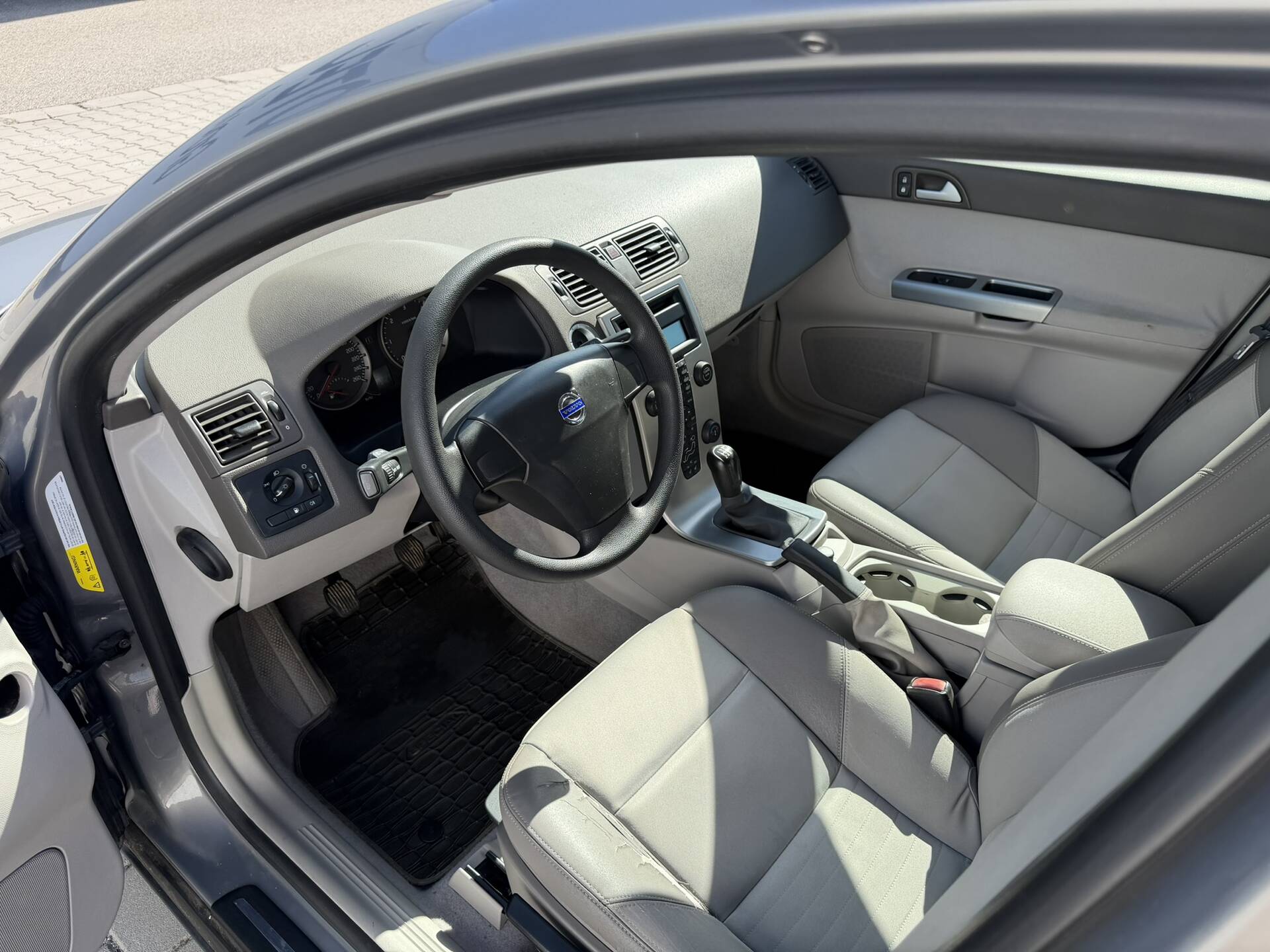 product-gallery-image