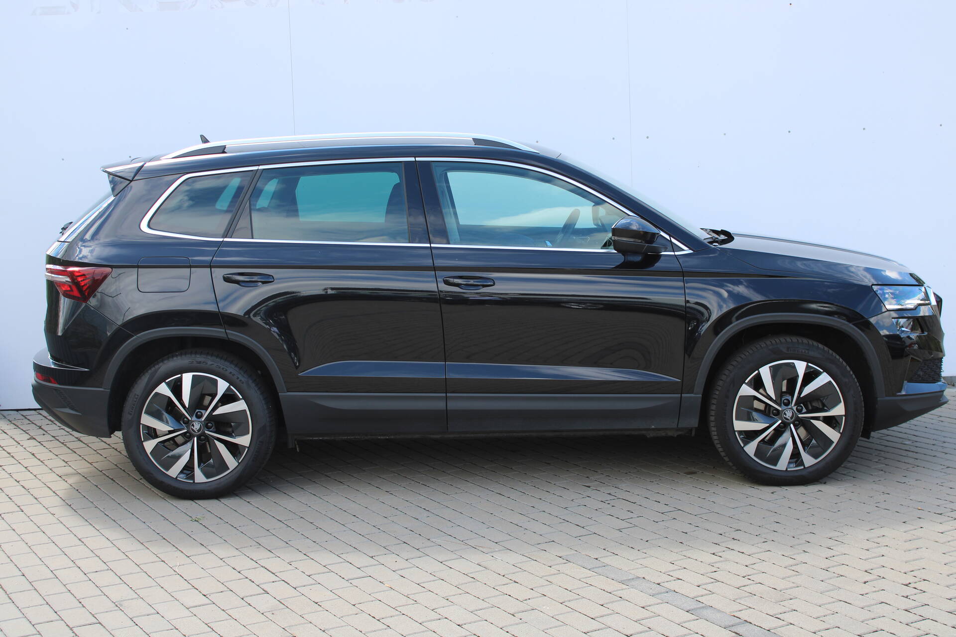 product-gallery-image