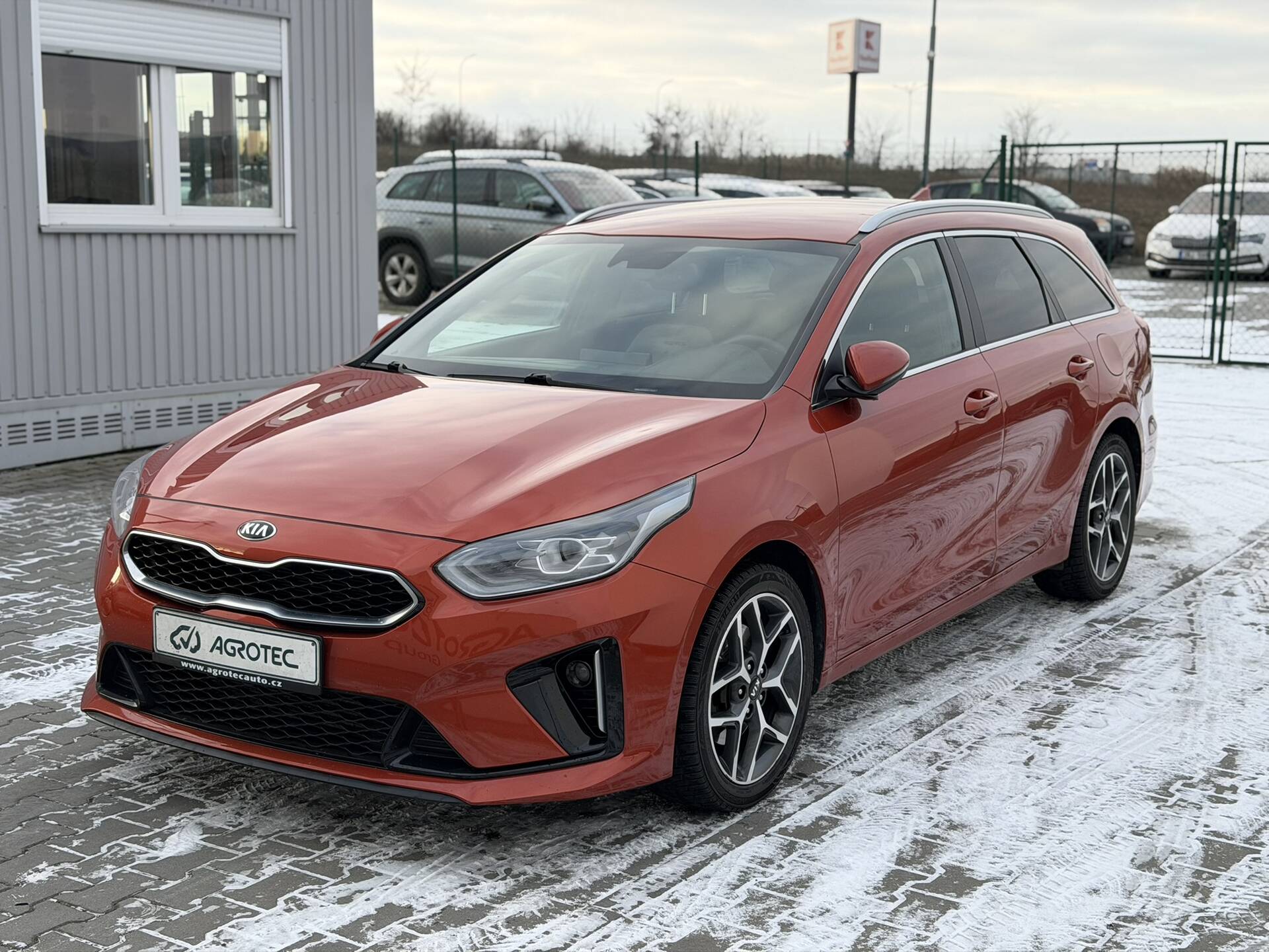 Kia Ceed 1.4 T-GDI 103 kW GT Line DCT