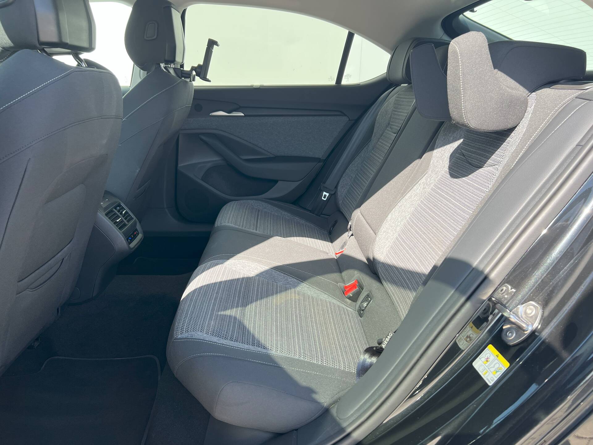 product-gallery-image