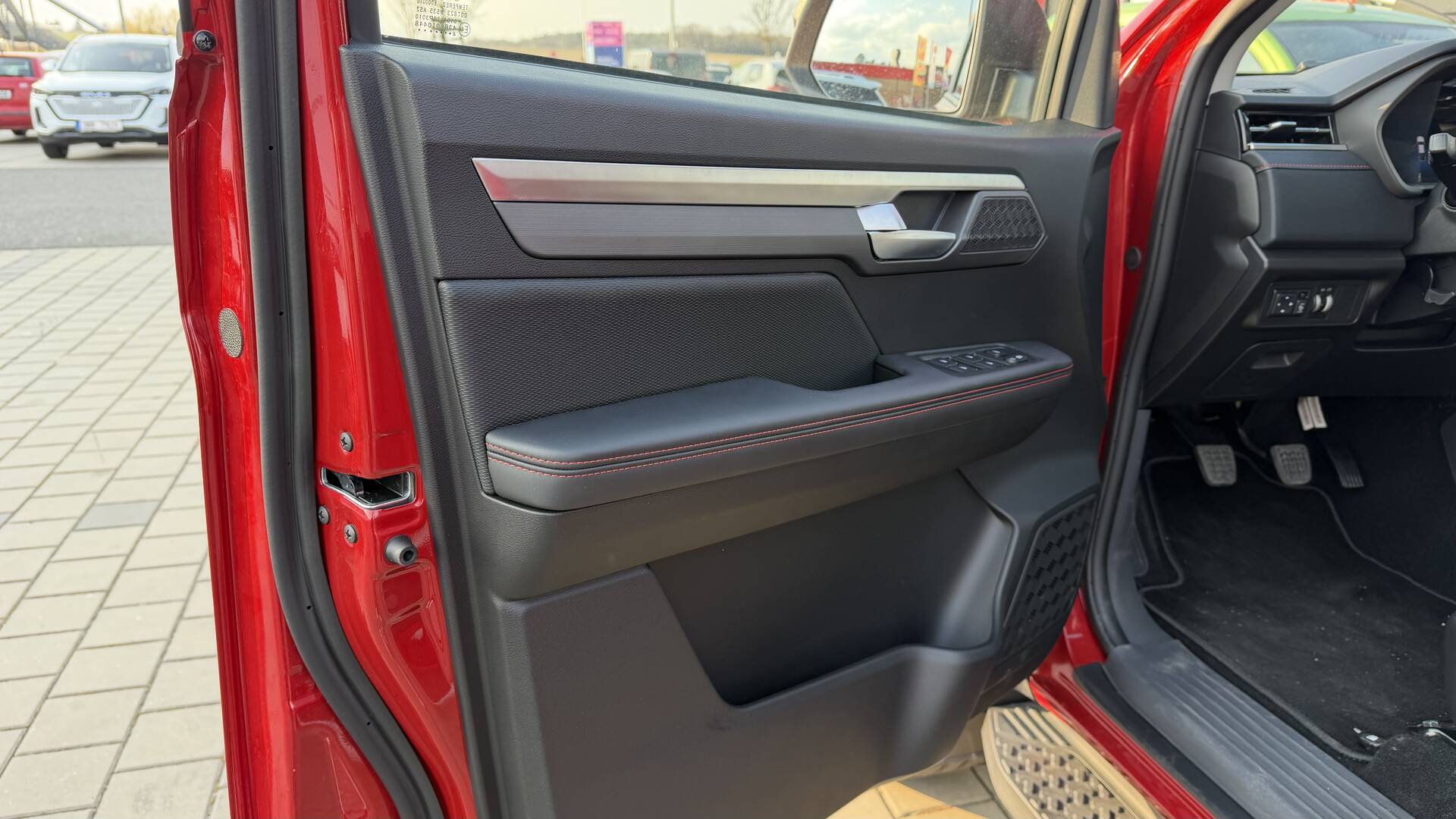 product-gallery-image