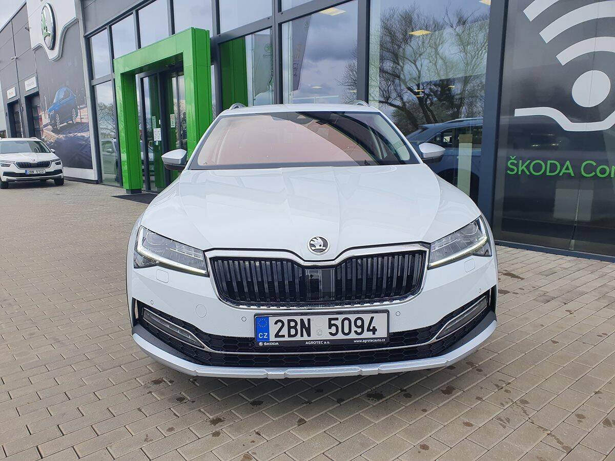 Škoda Superb Combi 2.0 TDI 147 kW Scout