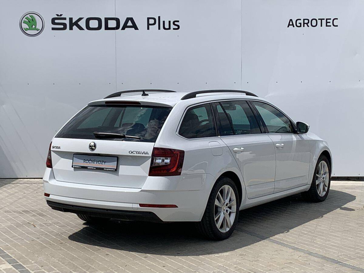 Škoda Octavia 2,0TDI 110kW DSG Style Plus