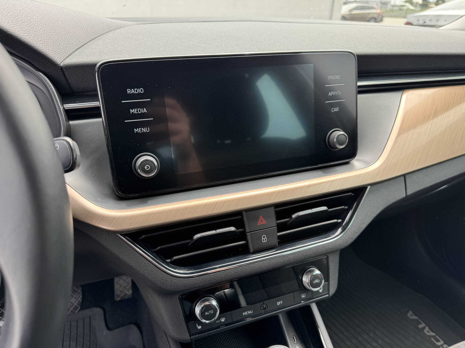 product-gallery-image