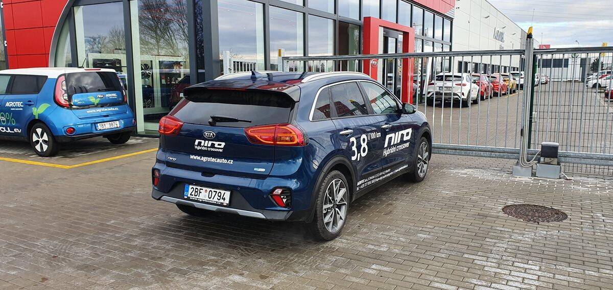 Kia Niro 1.6 GDI HEV 104 kW  Exclusive