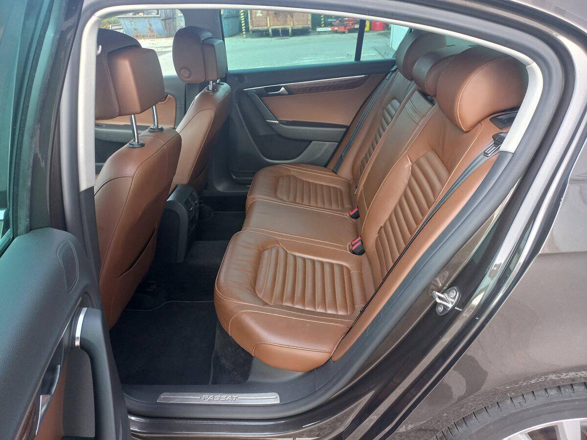 product-gallery-image