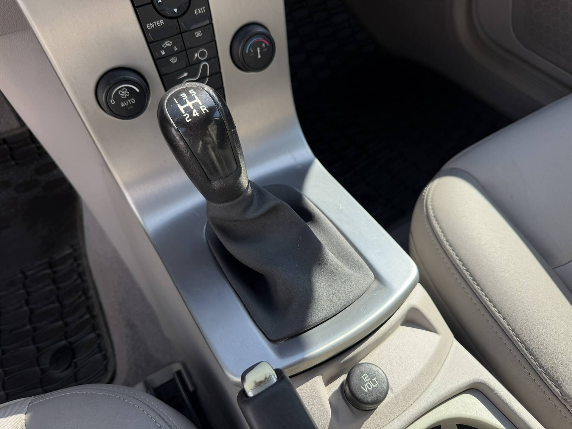 product-gallery-image