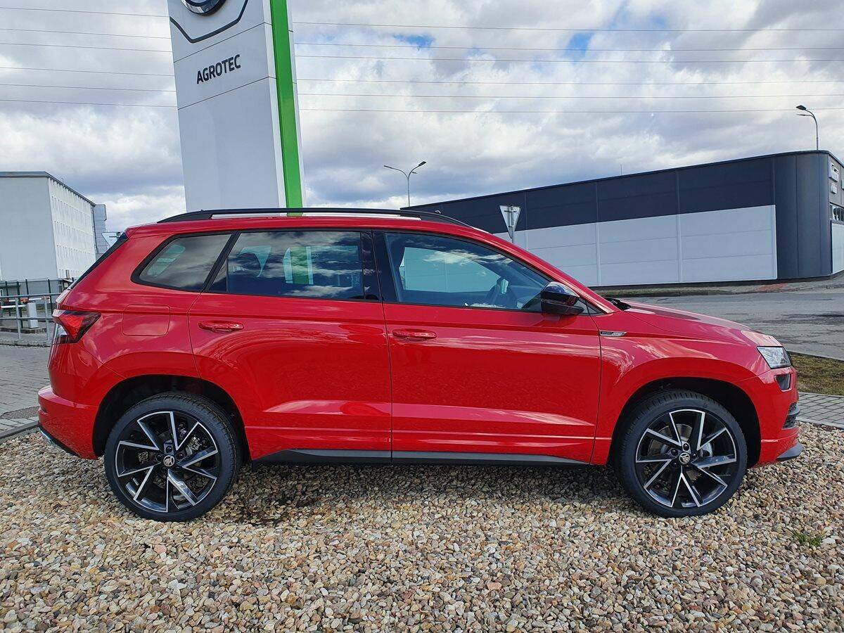 Škoda Karoq 1.5 TSI 110 kW SportLine