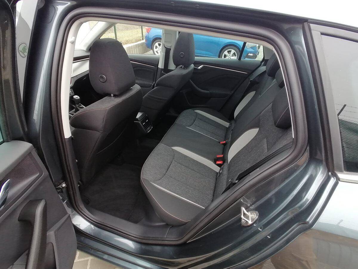 product-gallery-image