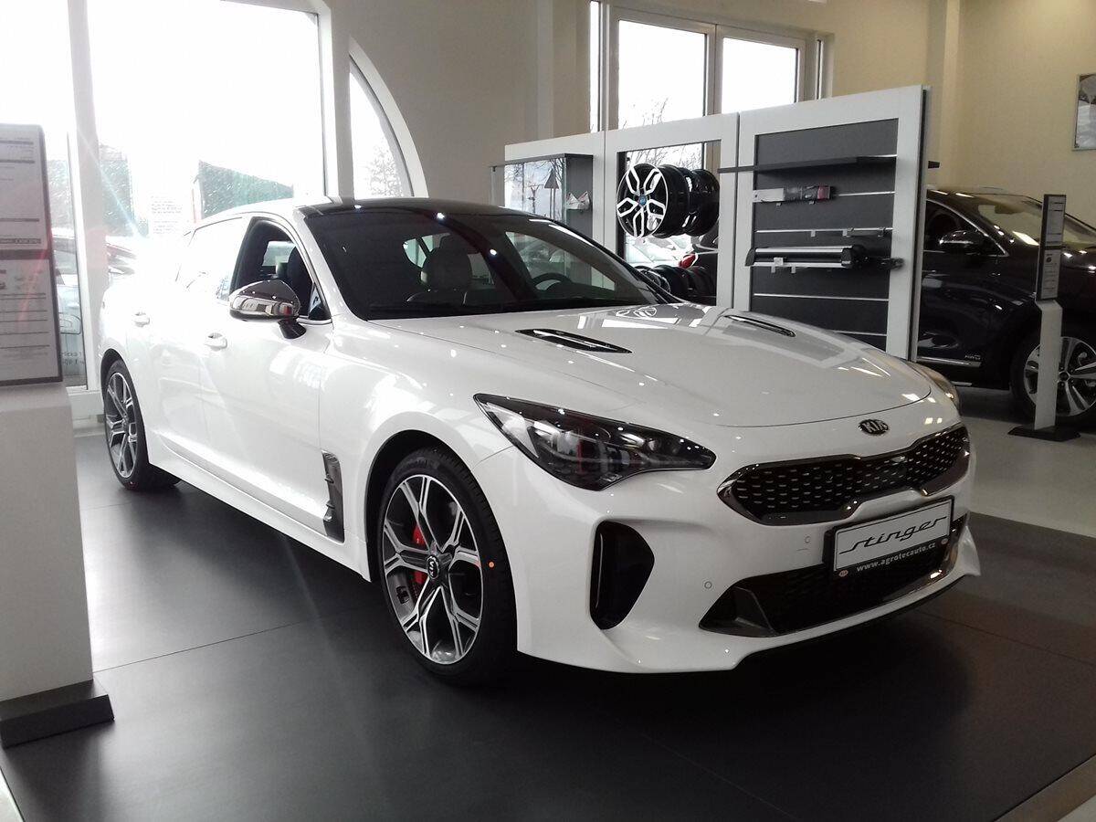 Kia Stinger 3.3 T-GDI 272 kW GT