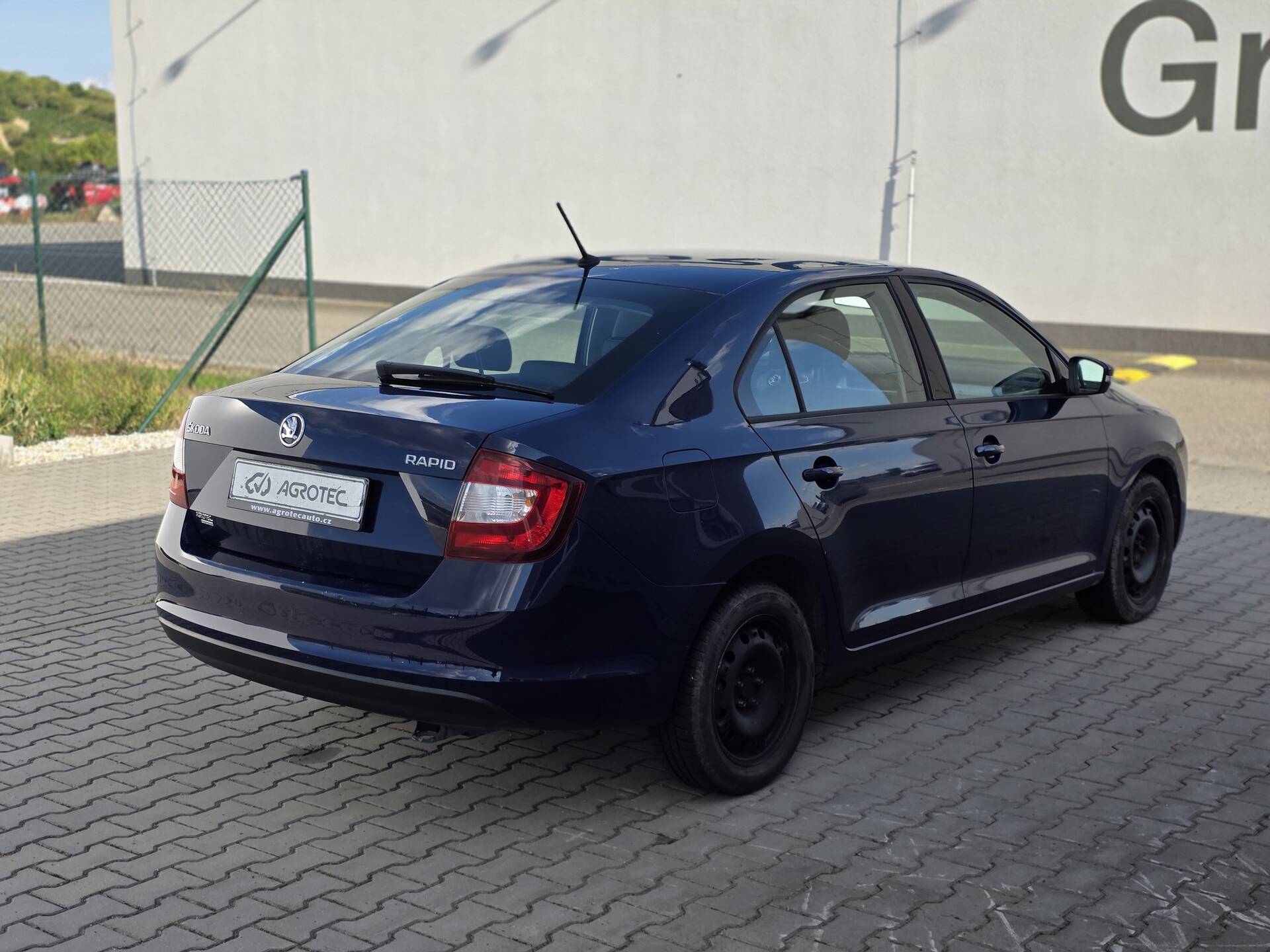 product-gallery-image