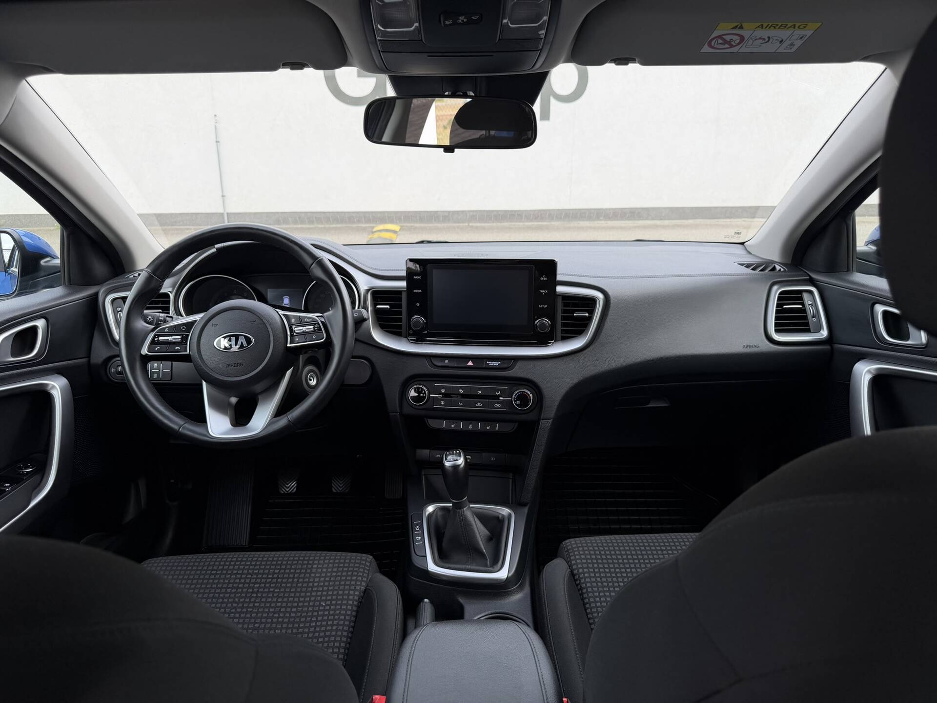 product-gallery-image