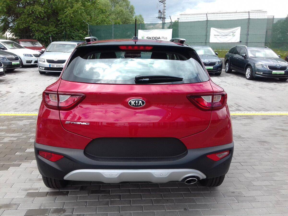 Kia Stonic 1.4 CVVT 74 kW 