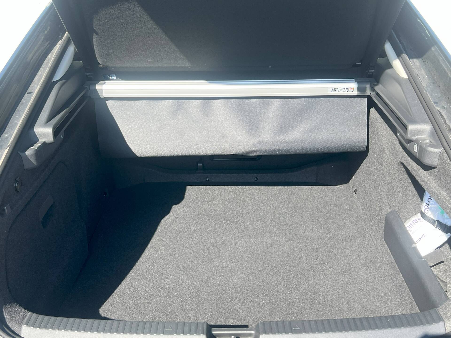 product-gallery-image