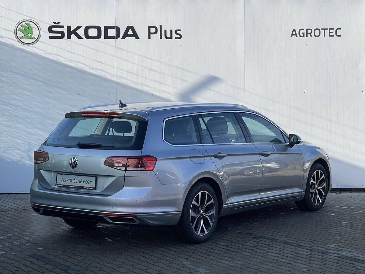 Volkswagen Passat 1.5 TSI EVO BMT DSG Elegance