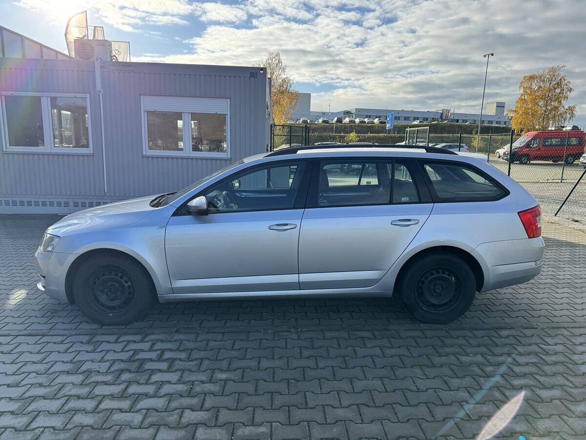 Škoda Octavia 1.6 TDI 81kW Style Combi