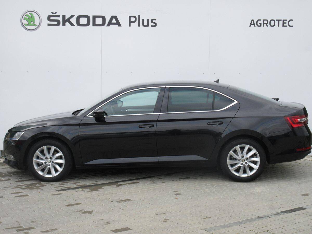 Škoda Superb 2,0 TDI 110 kW Ambition DSG