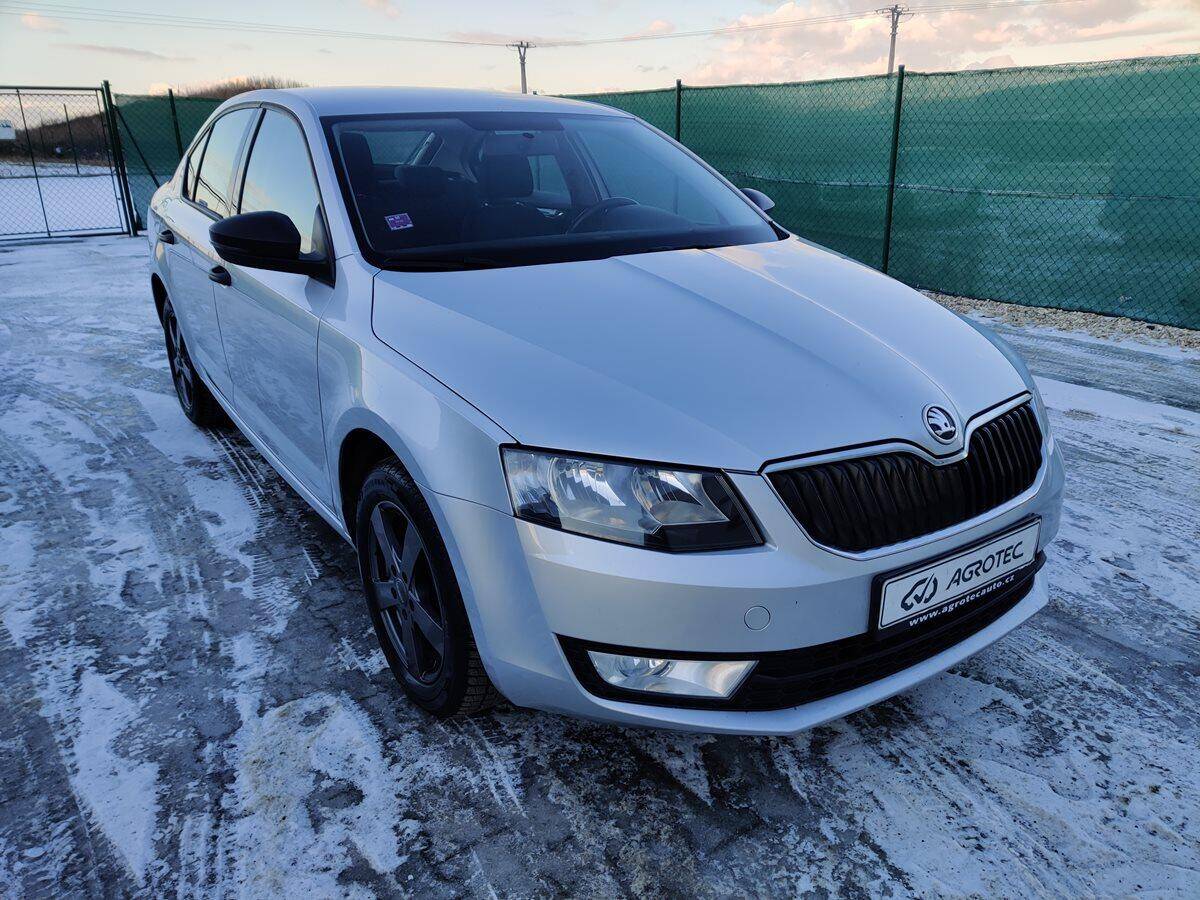 Škoda Octavia 1.6 TDI 77 kW CR DPF Active