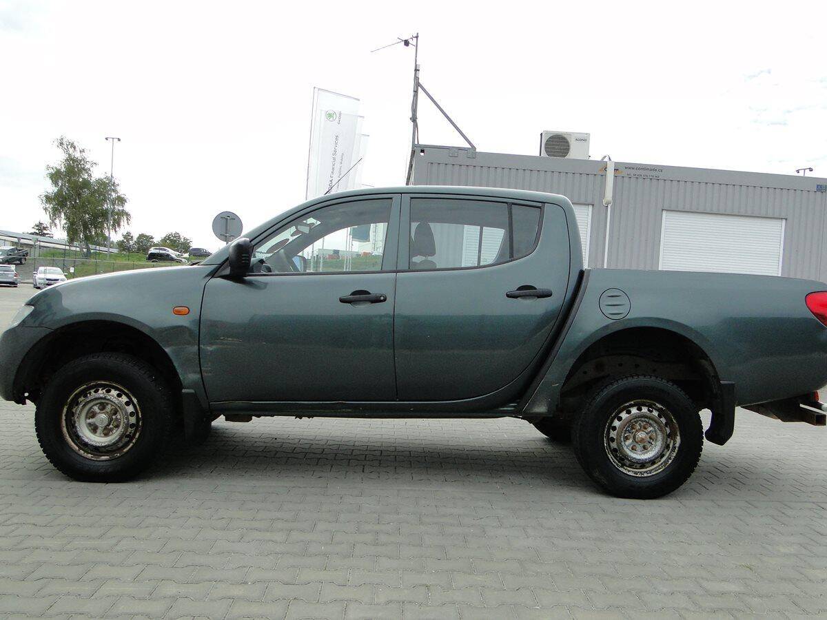 Mitsubishi L200 2.5 DI-D 123kW 4x4