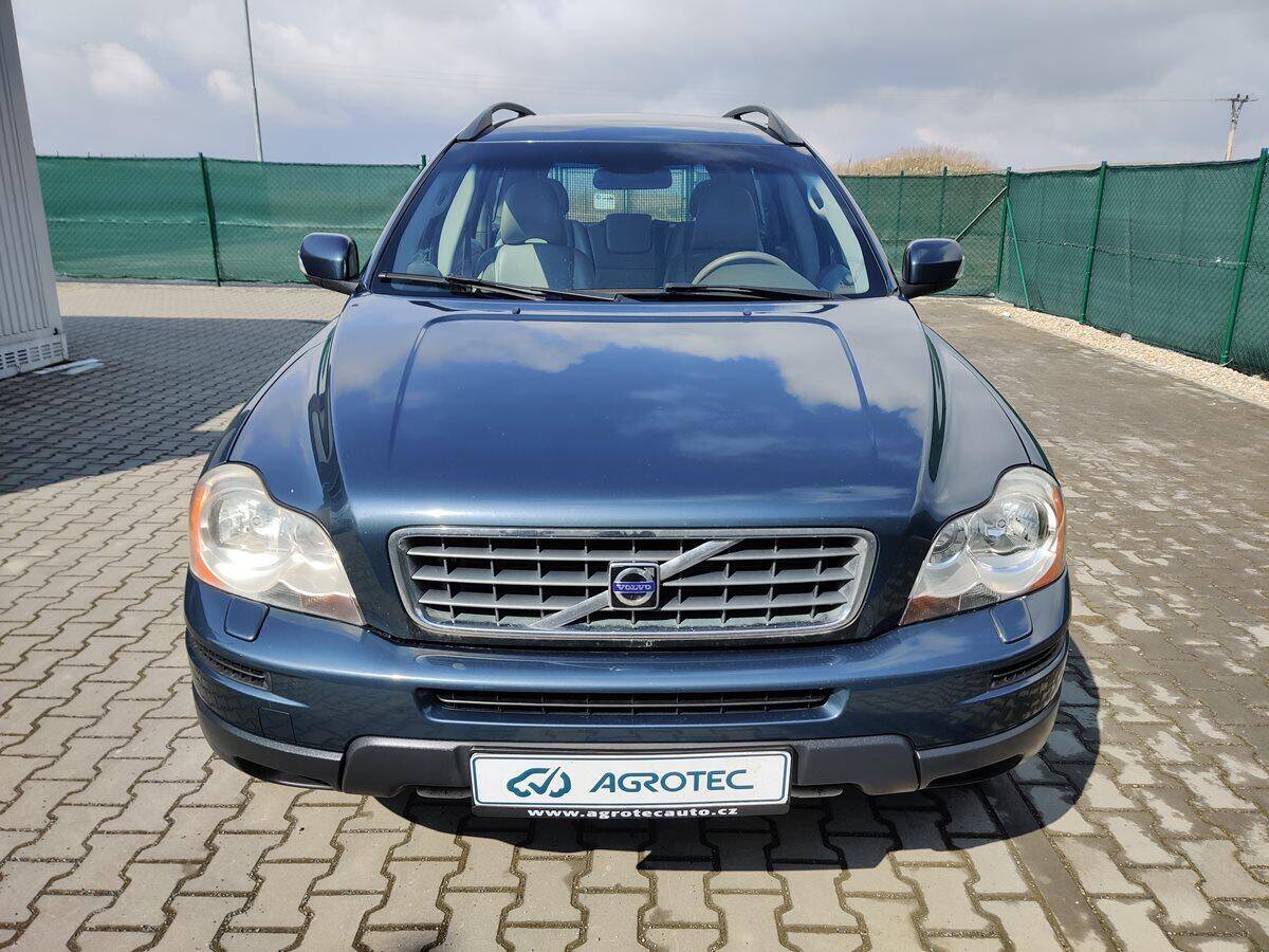 Volvo XC90 2.4 D5 136 kW Momentum