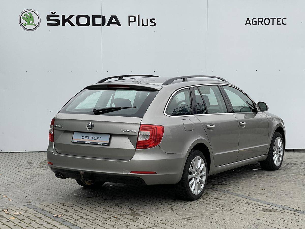 Škoda Superb 2,0TDI 103kW Ambition