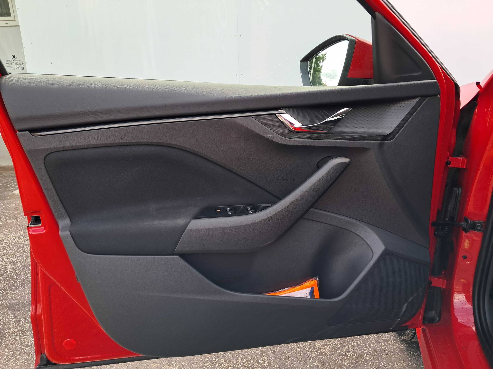 product-gallery-image