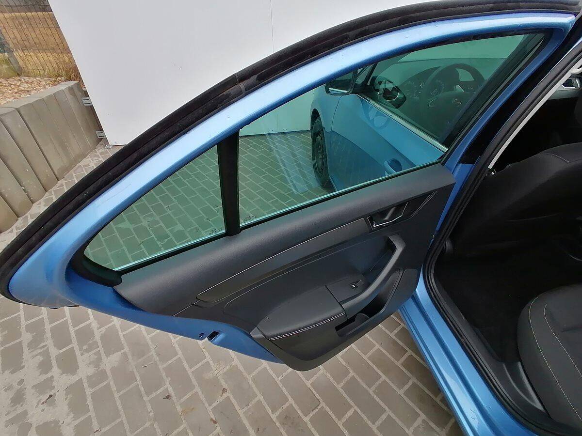 product-gallery-image
