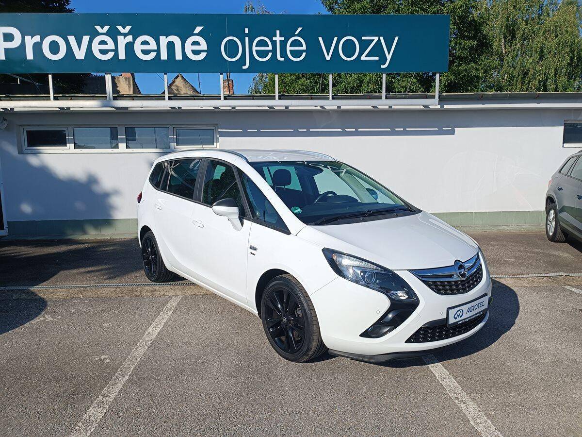 Opel Zafira 1,4 T, Active Tourer,1M, TOP