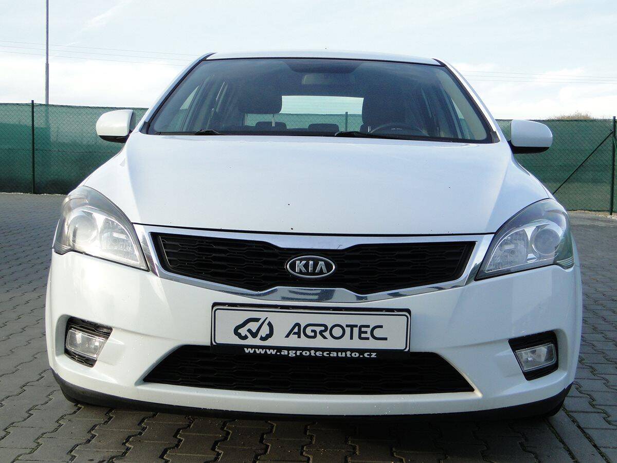 Kia Cee'd 1.4i 77 kW