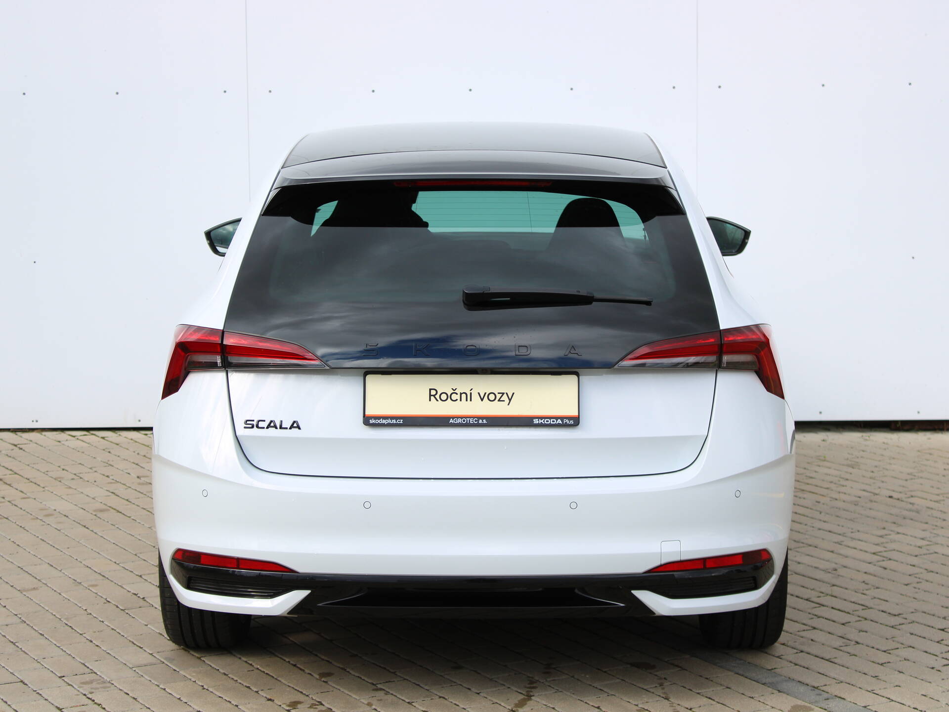 product-gallery-image