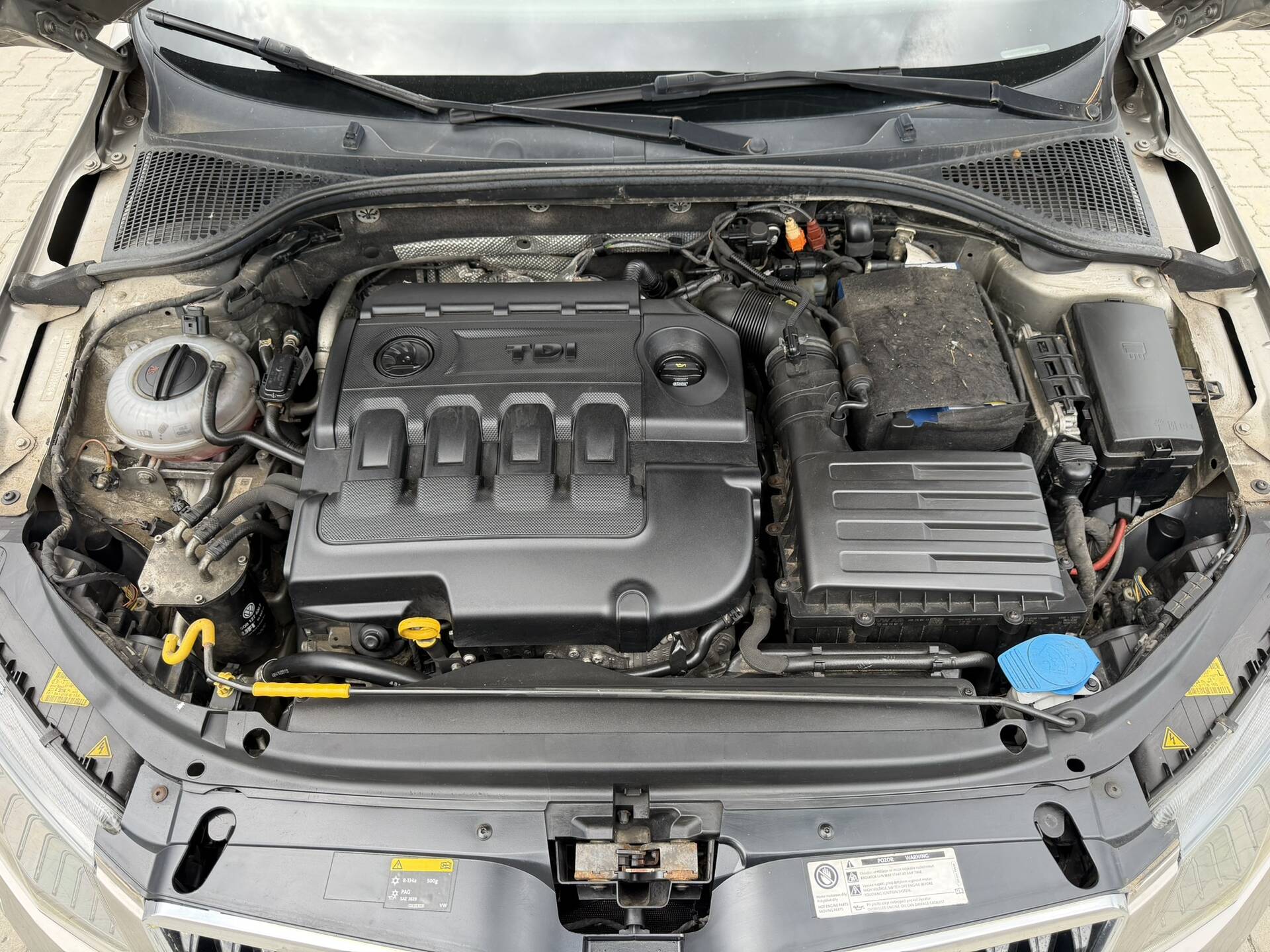 product-gallery-image