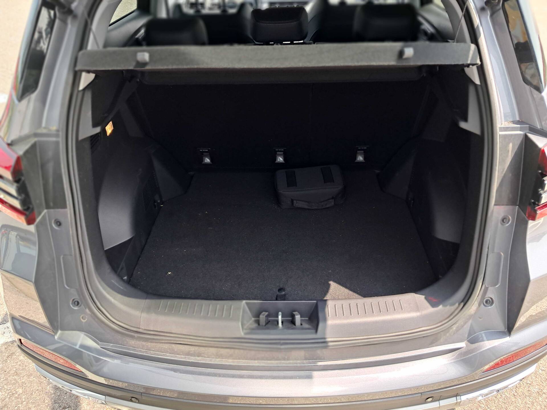 product-gallery-image