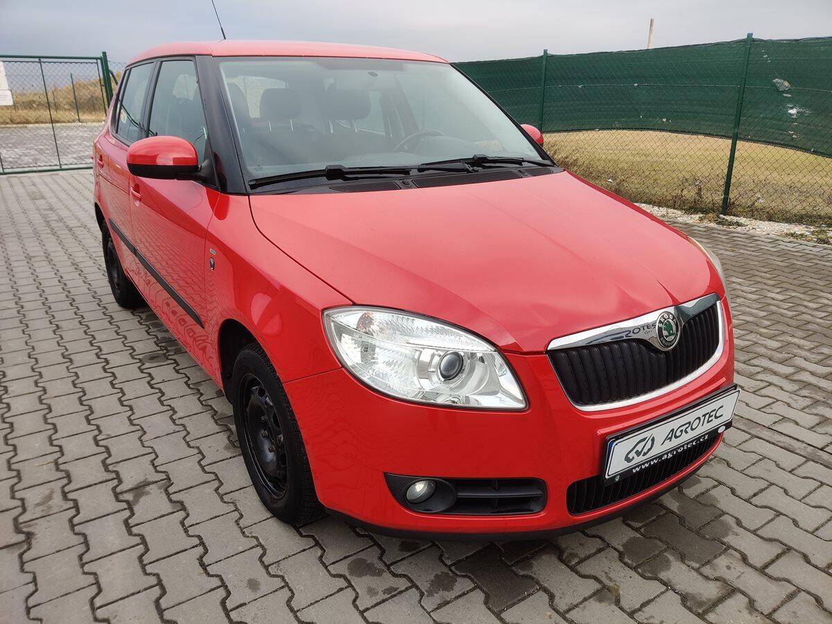 Škoda Fabia 1.2 HTP 51 KW Elegance
