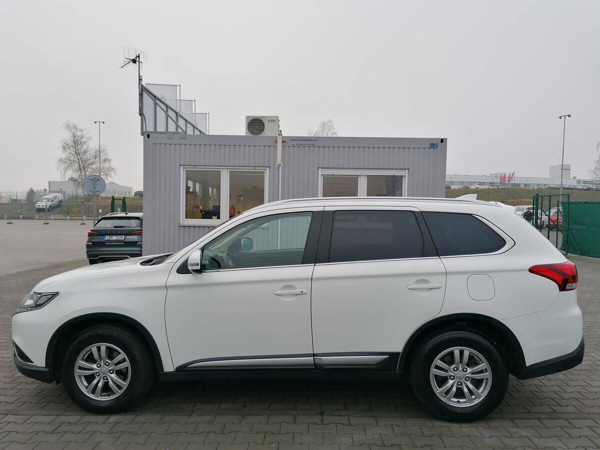 Mitsubishi Outlander INTENSE 2.0 MIVEC 110kW 2WD